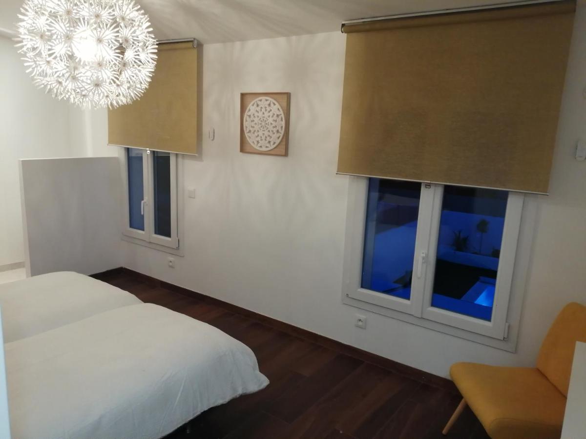 Jas Dou Felibrige Bed and Breakfast Puget-Ville Exteriör bild
